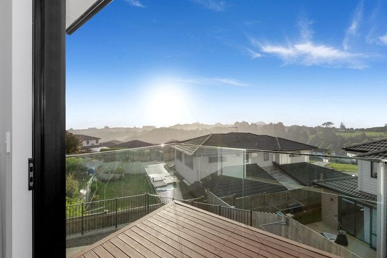 Photo of property in 32 Jabal Crescent, Totara Park, Auckland, 2105