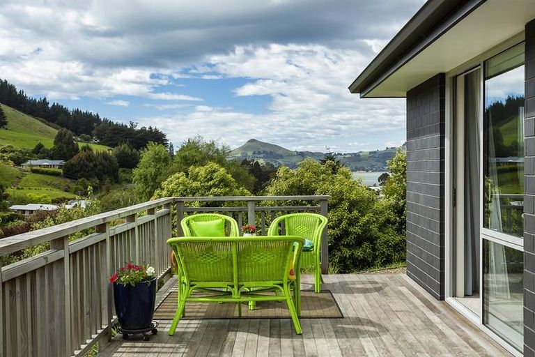 Photo of property in 25 Glendermid Close, Sawyers Bay, Port Chalmers, 9023