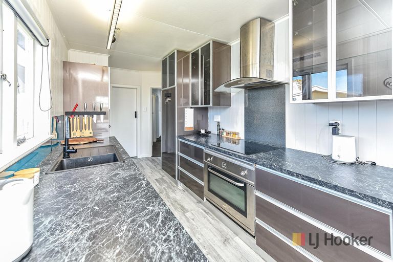 Photo of property in 155 Puriri Street, Castlecliff, Whanganui, 4501