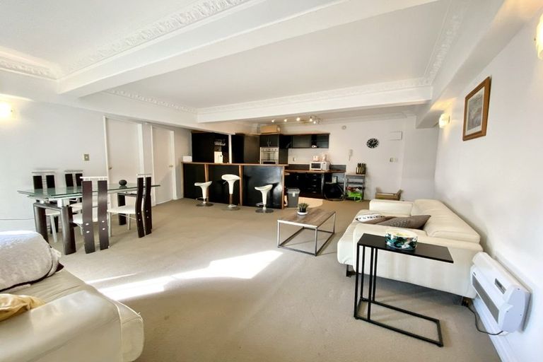 Photo of property in 22/60 Courtenay Place, Te Aro, Wellington, 6011