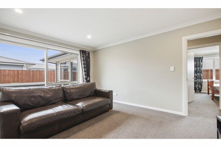 Photo of property in 60 Cassino Street, Rangiora, 7400