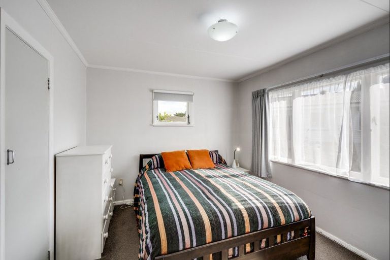 Photo of property in 803 Clive Street, Akina, Hastings, 4122