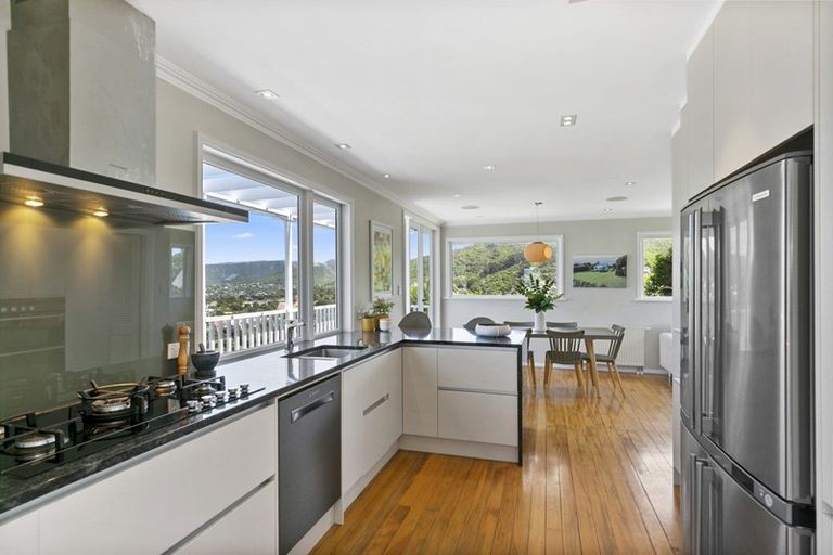 Photo of property in 81 Madras Street, Khandallah, Wellington, 6035