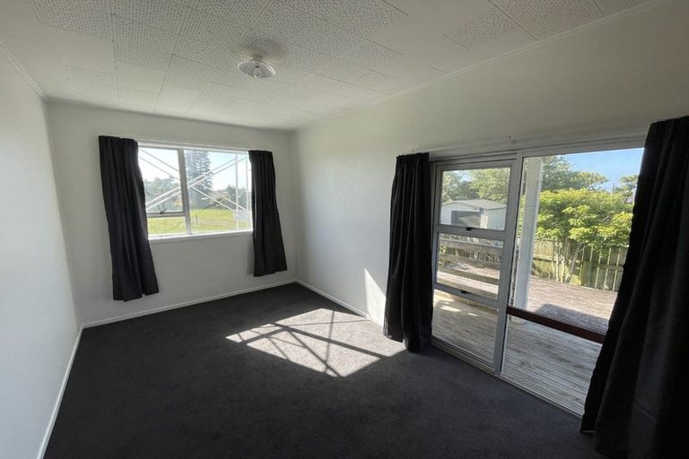 Photo of property in 70 Miro Street, Inglewood, 4330