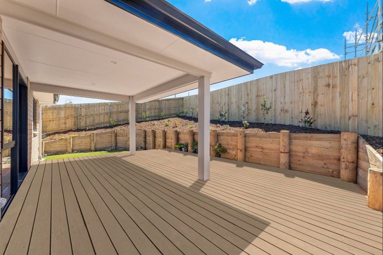 Photo of property in 13 Kia Kaha Drive, Snells Beach, 0920