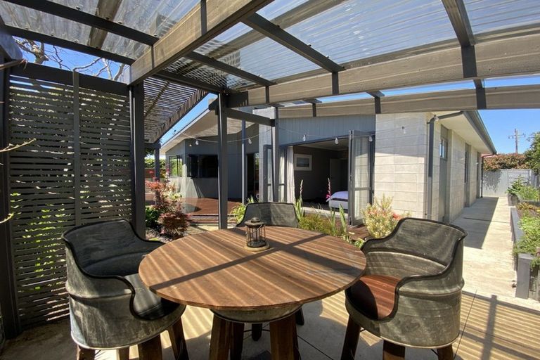 Photo of property in 6a Kauri Street, Taradale, Napier, 4112