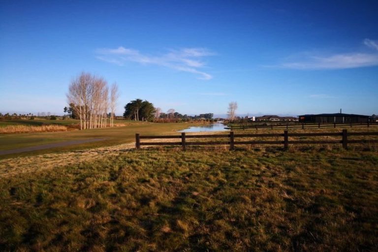 Photo of property in 34 Mapleham Drive, Pegasus, 7612