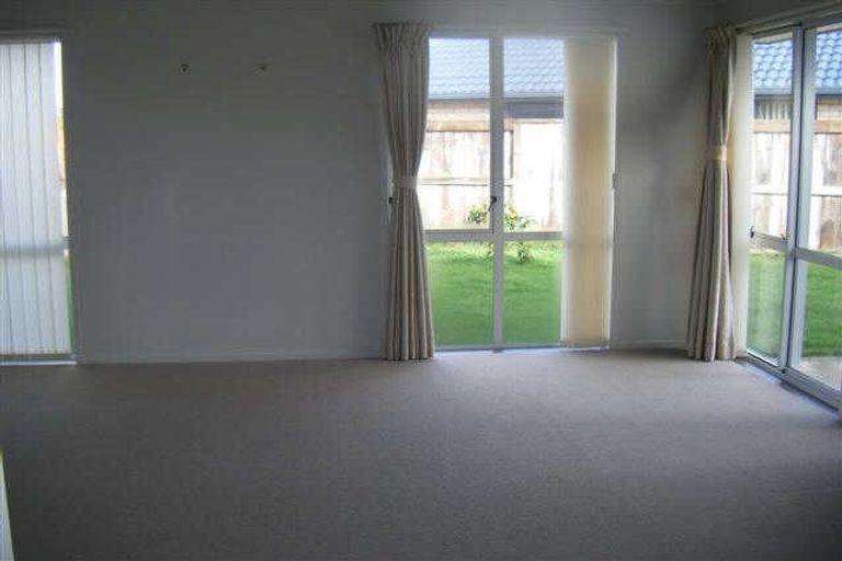 Photo of property in 21 Winchester Place, Rototuna North, Hamilton, 3210