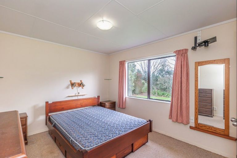 Photo of property in 218 Hokio Beach Road, Levin, 5571