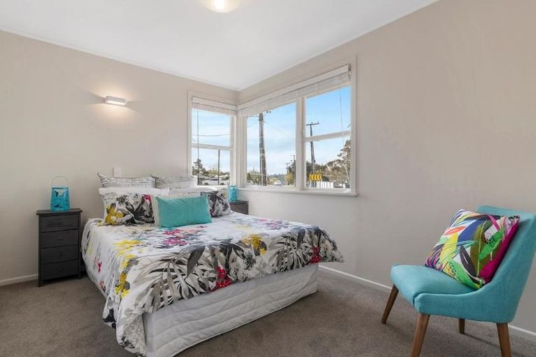 Photo of property in 23 Tramway Road, Beach Haven, Auckland, 0626