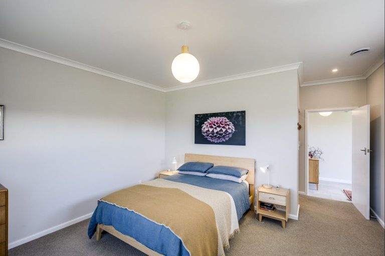 Photo of property in 41 Napier Street, Jervoistown, Napier, 4112