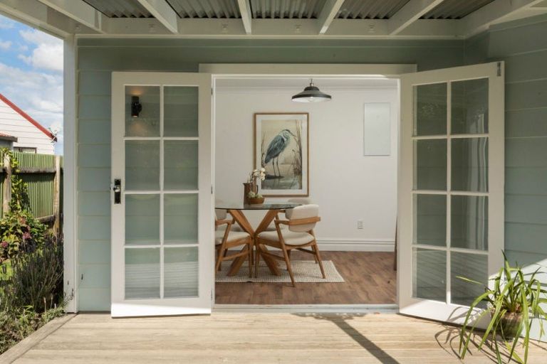 Photo of property in 18 Silverton Road, Waihi, 3610