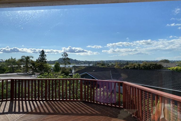 Photo of property in 7 Tercel Place, Sunnyhills, Auckland, 2010