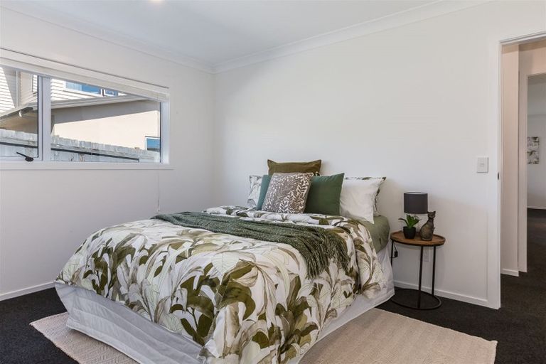 Photo of property in 21 Tasman Close, Aotea, Porirua, 5024