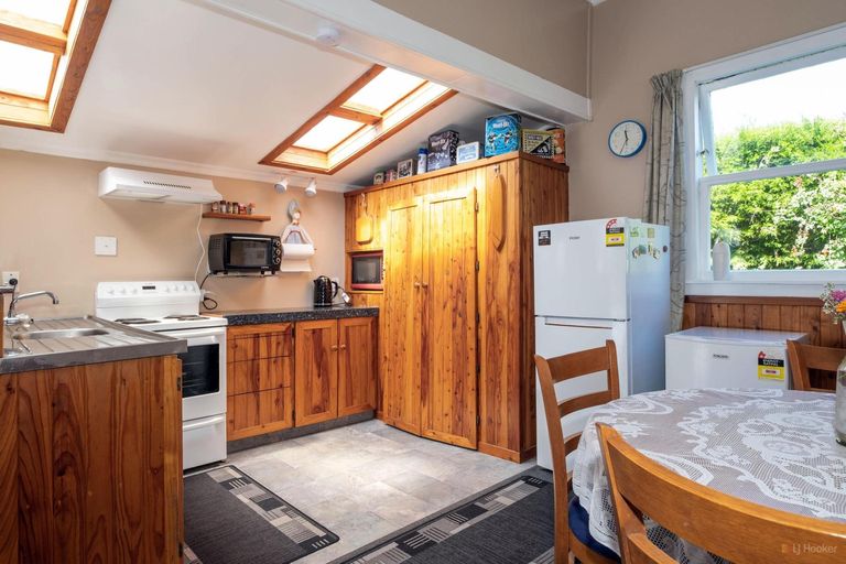 Photo of property in 5 Painstown Road, Waimate, 7978