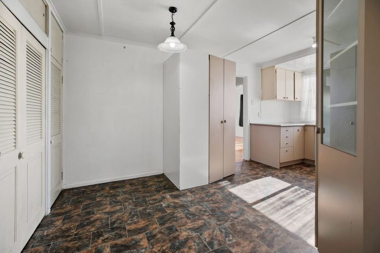 Photo of property in 9 Raroa Road, Paeroa, 3600