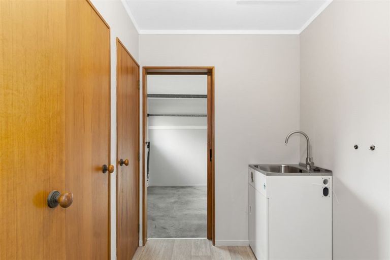 Photo of property in 497c Devonport Road, Tauranga South, Tauranga, 3112