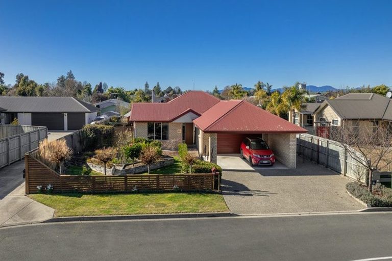 Photo of property in 21 Kitakita Grove, Motueka, 7120
