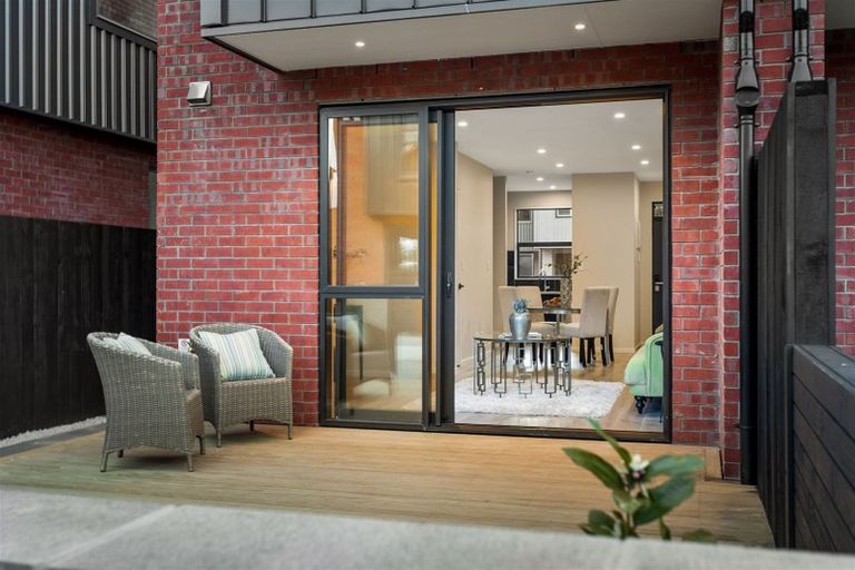 Photo of property in 13 Sioux Road, Hobsonville, Auckland, 0616