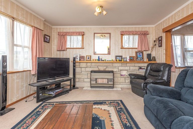 Photo of property in 30 Lee Street, Castlecliff, Whanganui, 4501
