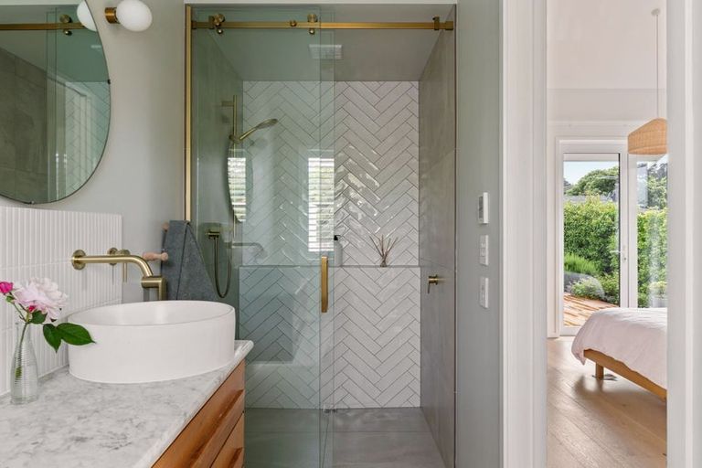 Photo of property in 157 Harris Street, Inner Kaiti, Gisborne, 4010