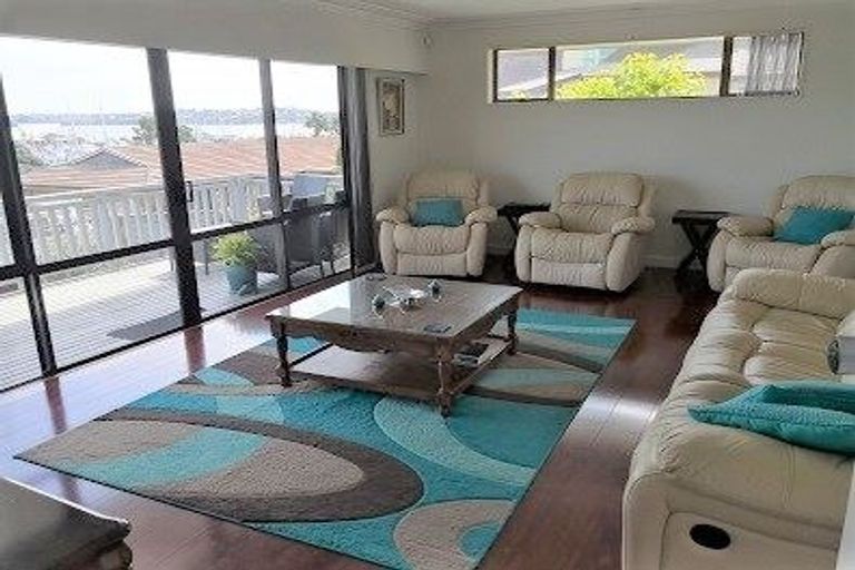 Photo of property in 91 Takutai Avenue, Half Moon Bay, Auckland, 2012