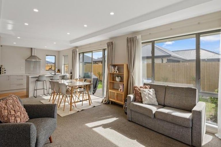 Photo of property in 21 Ishwar Ganda Boulevard, Halswell, Christchurch, 8025