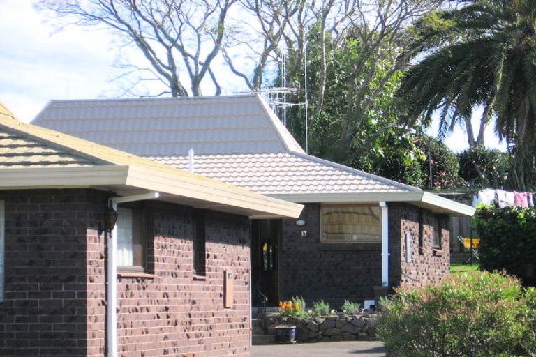 Photo of property in 17 Clivedene Street, Matua, Tauranga, 3110