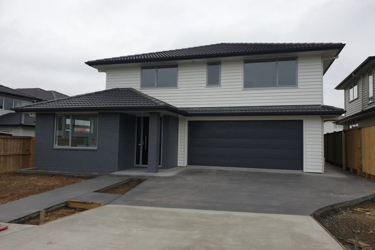 Photo of property in 52 Timmer Road, Flat Bush, Auckland, 2019