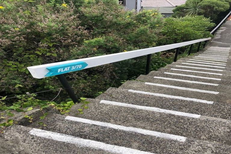 Photo of property in 70 Melbourne Road, Island Bay, Wellington, 6023