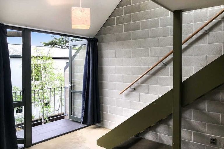 Photo of property in 7/868 Colombo Street, Christchurch Central, Christchurch, 8013