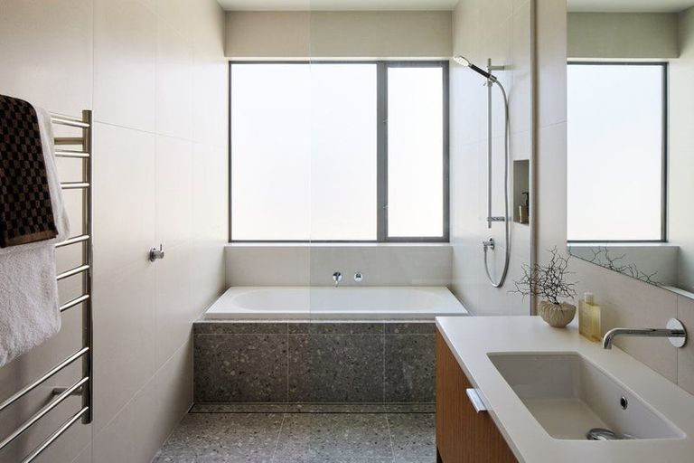 Photo of property in 17 Gosset Street, St Albans, Christchurch, 8014