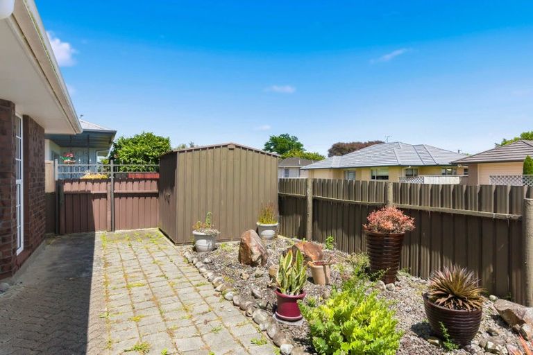 Photo of property in 22 Roosevelt Street, Levin, 5510