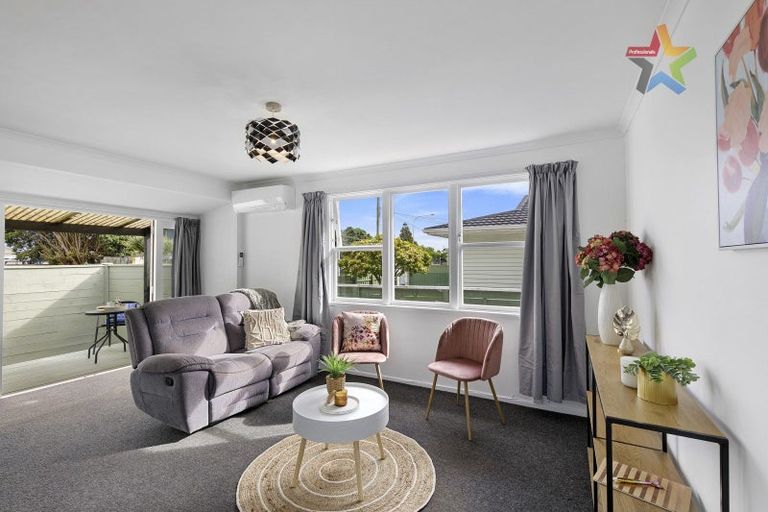 Photo of property in 53 Connolly Street, Boulcott, Lower Hutt, 5010