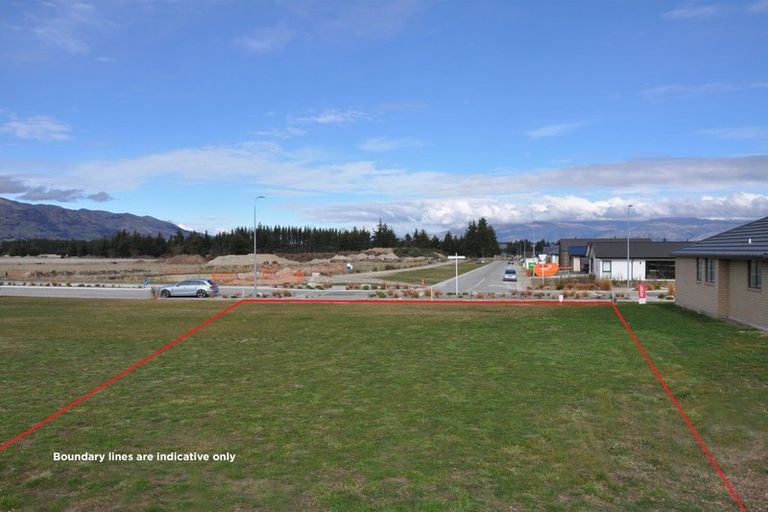 Photo of property in 35 Timsfield Drive, Lake Hawea, Wanaka, 9382