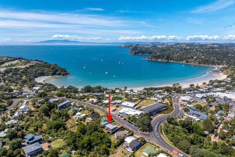 Photo of property in 5 Korora Road, Oneroa, Waiheke Island, 1081