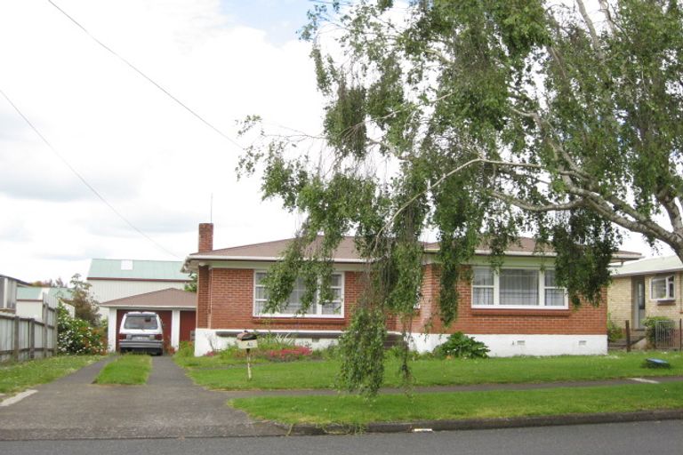 Photo of property in 42 John Street, Pukekohe, 2120