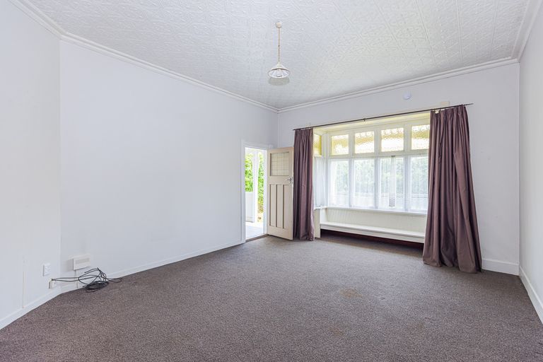 Photo of property in 9 Bignell Street, Gonville, Whanganui, 4501