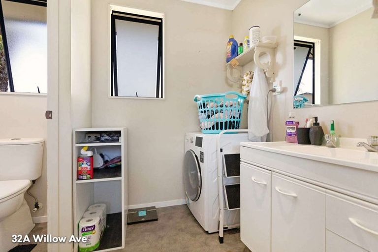 Photo of property in 32 Willow Avenue, Hannahs Bay, Rotorua, 3010