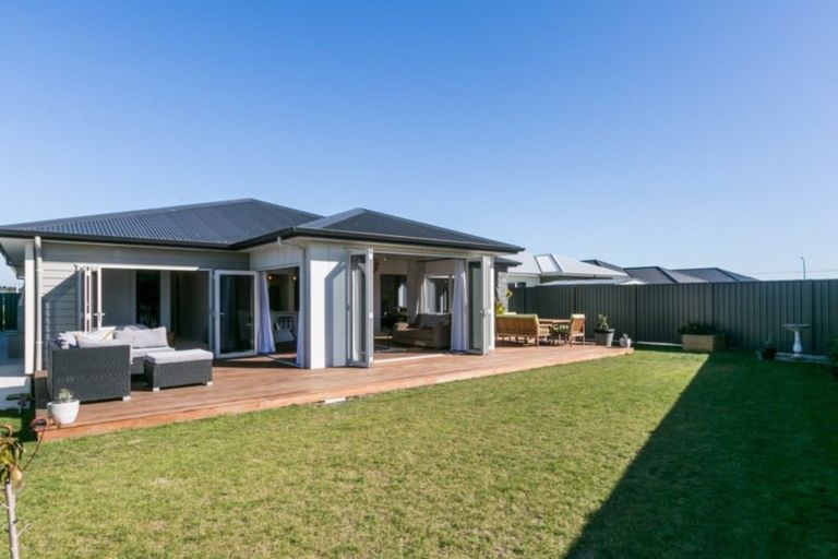 Photo of property in 9 Kaituna Place, Te Awa, Napier, 4110