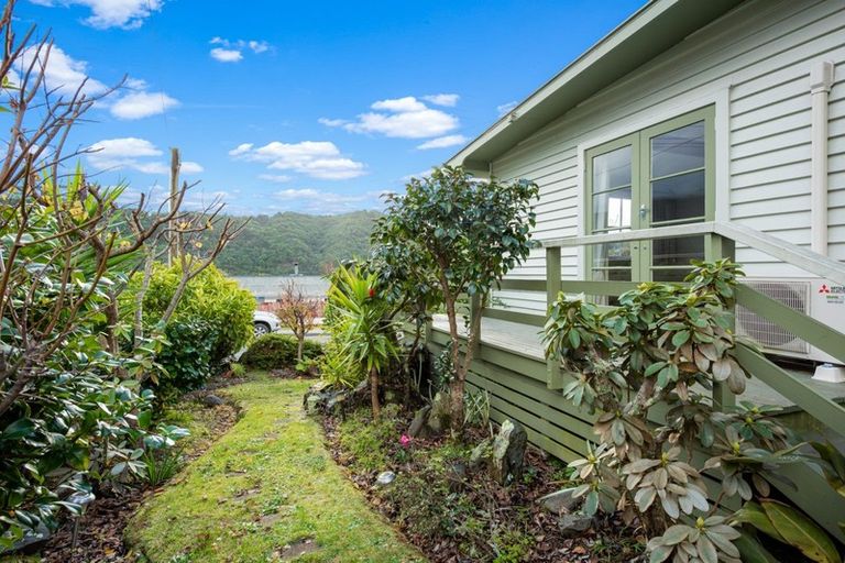 Photo of property in 27a Milton Terrace, Picton, 7220