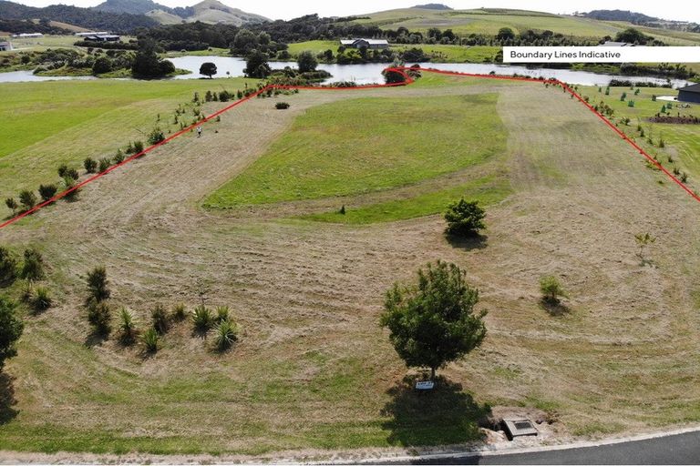 Photo of property in 44 Robert Hastie Drive, Mangawhai, 0573