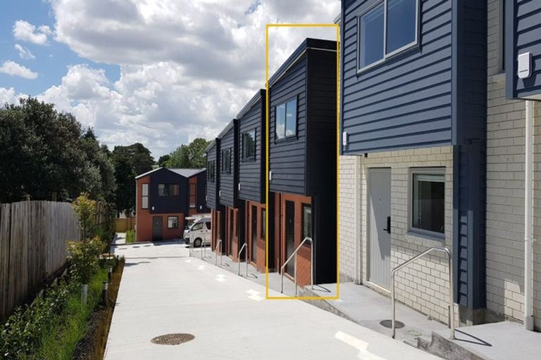 Photo of property in 8/5 King Street, Papakura, 2110