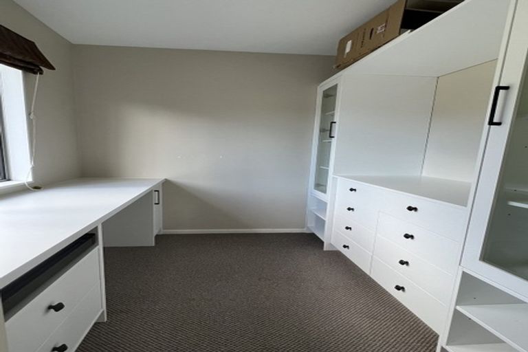 Photo of property in 36 Bur Oak Terrace, Schnapper Rock, Auckland, 0632