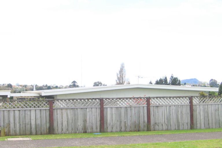 Photo of property in 7a Winiata Street, Brookfield, Tauranga, 3110