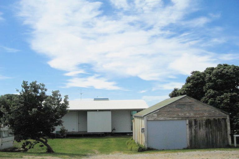 Photo of property in 18 Pare Street, Wainui, Gisborne, 4010