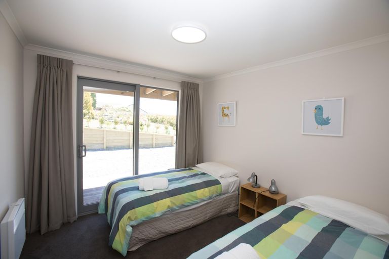 Photo of property in 26a Aorangi Crescent, Lake Tekapo, 7999