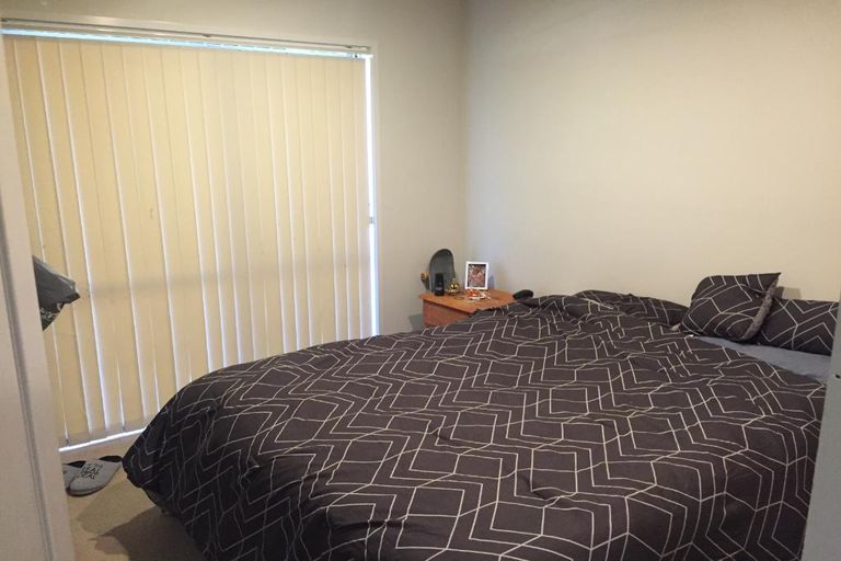 Photo of property in 30a Beresford Street, Bayswater, Auckland, 0622