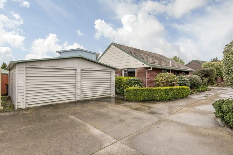 Photo of property in 20c Field Terrace, Upper Riccarton, Christchurch, 8041