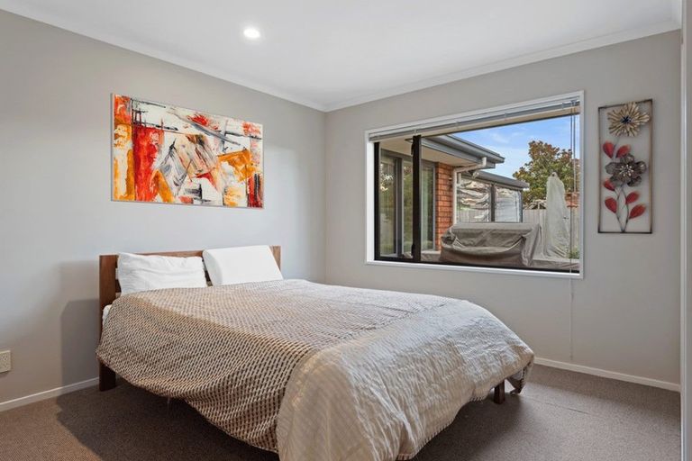 Photo of property in 6 Yellowlees Drive, Kaiapoi, 7630